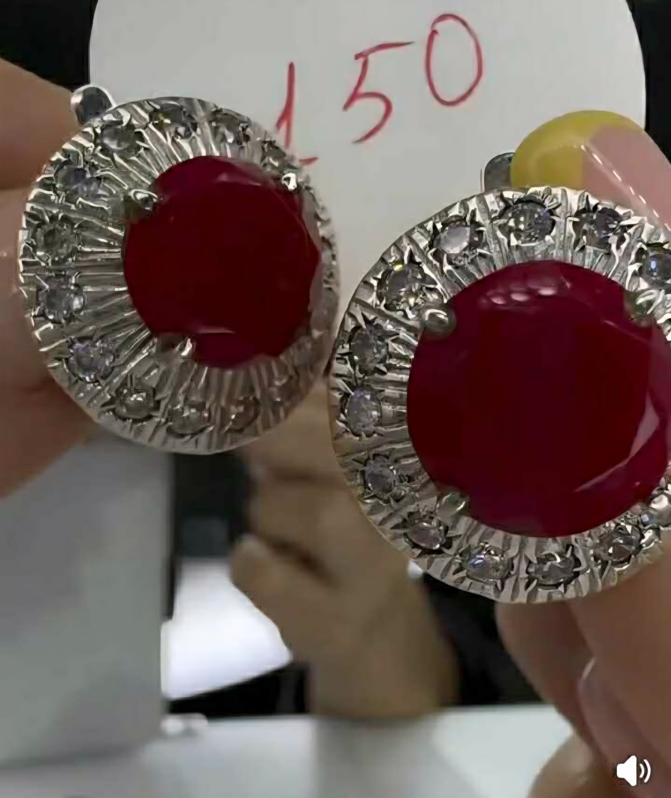 Messenger_creation_F57F233C-1E51-4695-BE5D-7DD17EF194FC